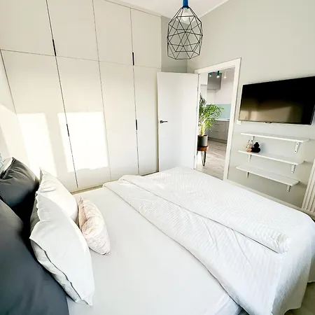 Apartamento Klobucka White Near Chopin Airport